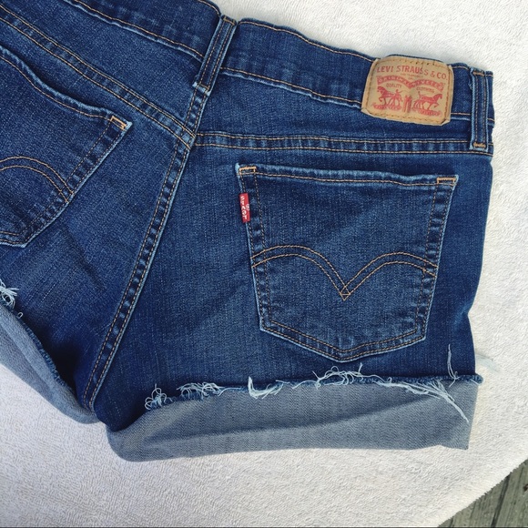 Levi's Pants - 🌺 VINTAGE LEVI CUTOFF SHORTS 415 🌺